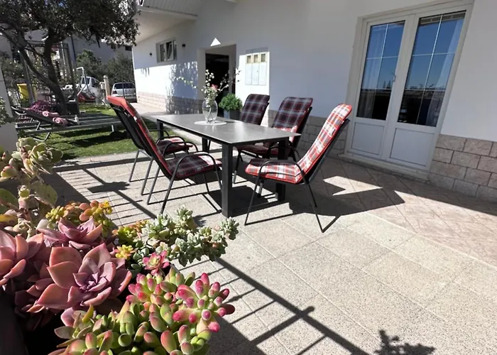 Apartmani Bilic